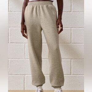 Abercrombie & Fitch YPB neoKNIT Maroon Jogger Pants Size Small